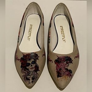 STREETFLY Day of the Dead Women’s shoes. Size 8.5